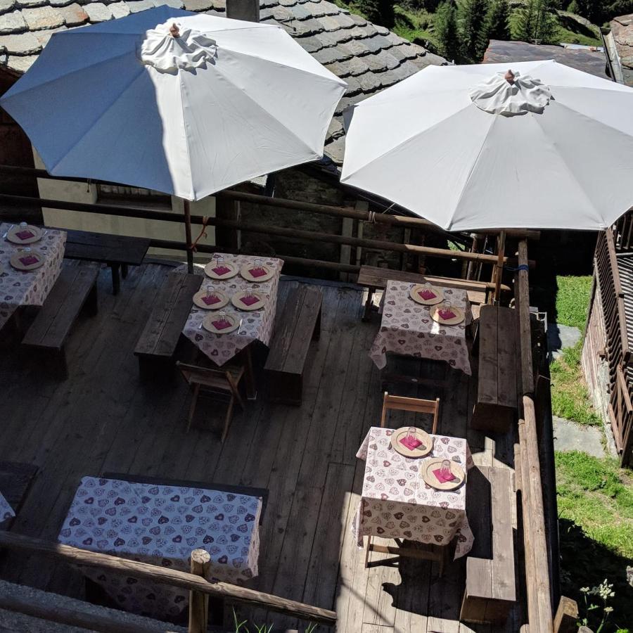 Rifugio Vieux Crest Hotel Champoluc Kültér fotó