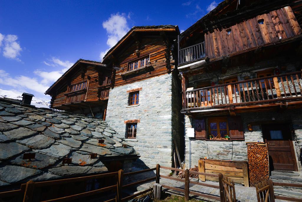 Rifugio Vieux Crest Hotel Champoluc Kültér fotó